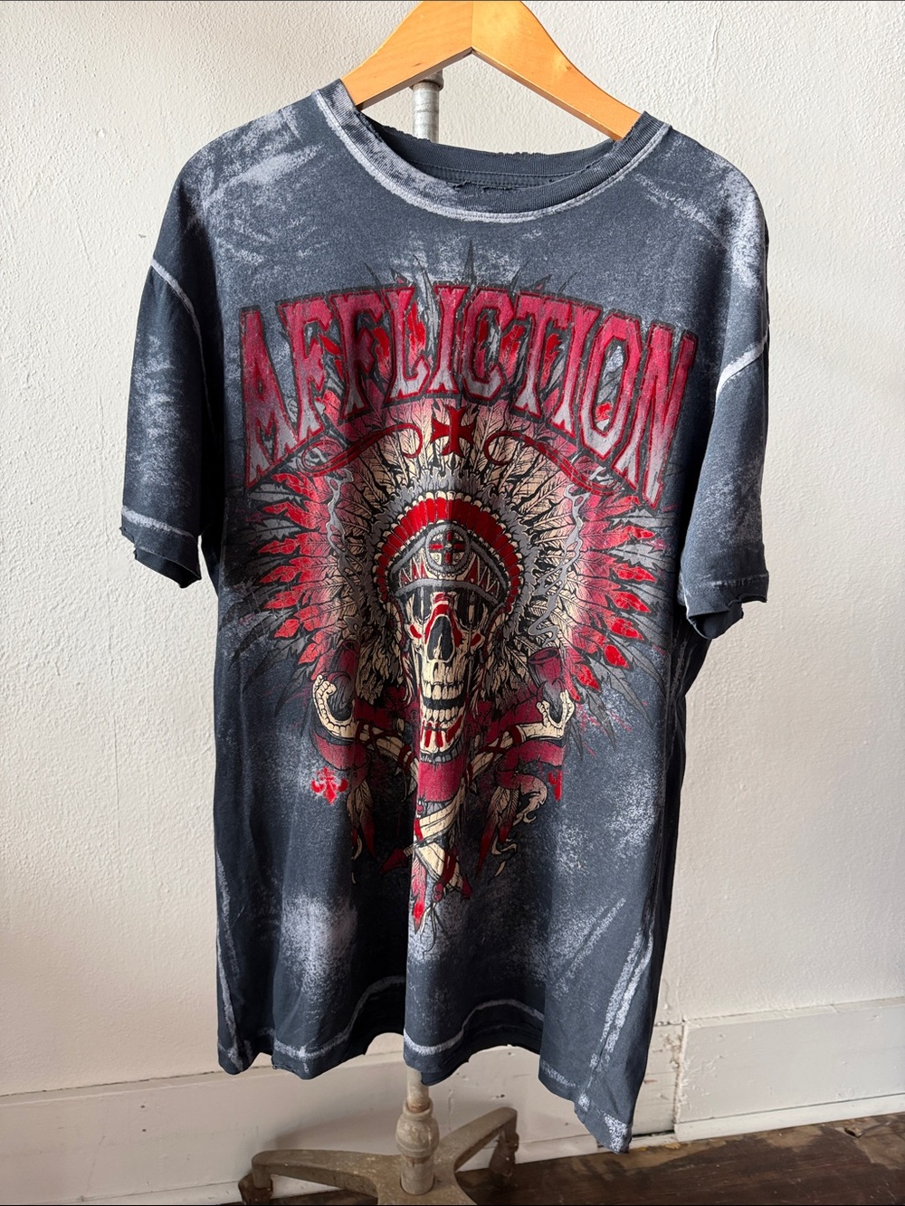 Affliction Skull Y2K Style Shirt Size XL